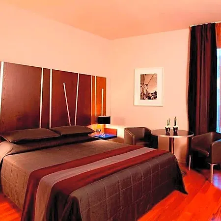 فندق مبيت وإفطار Valadier 4*