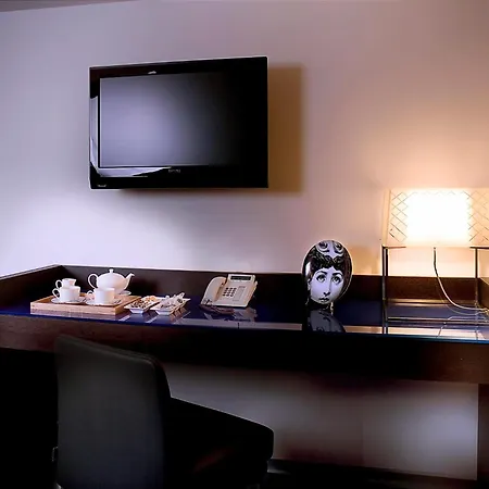 Alojamento de Acomodação e Pequeno-almoço Valadier Roma