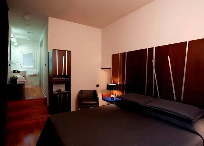 Valadier Couette-café 4*