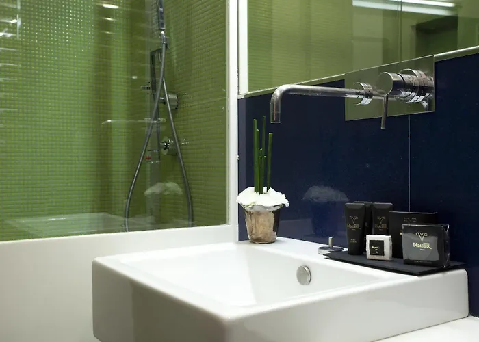 Valadier Couette-café 4*