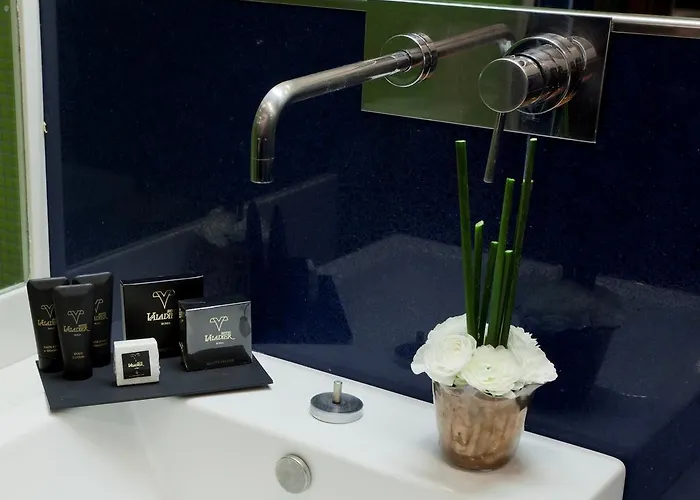 Oda ve Kahvaltı Valadier