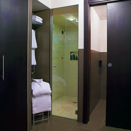 Valadier 4* Rome